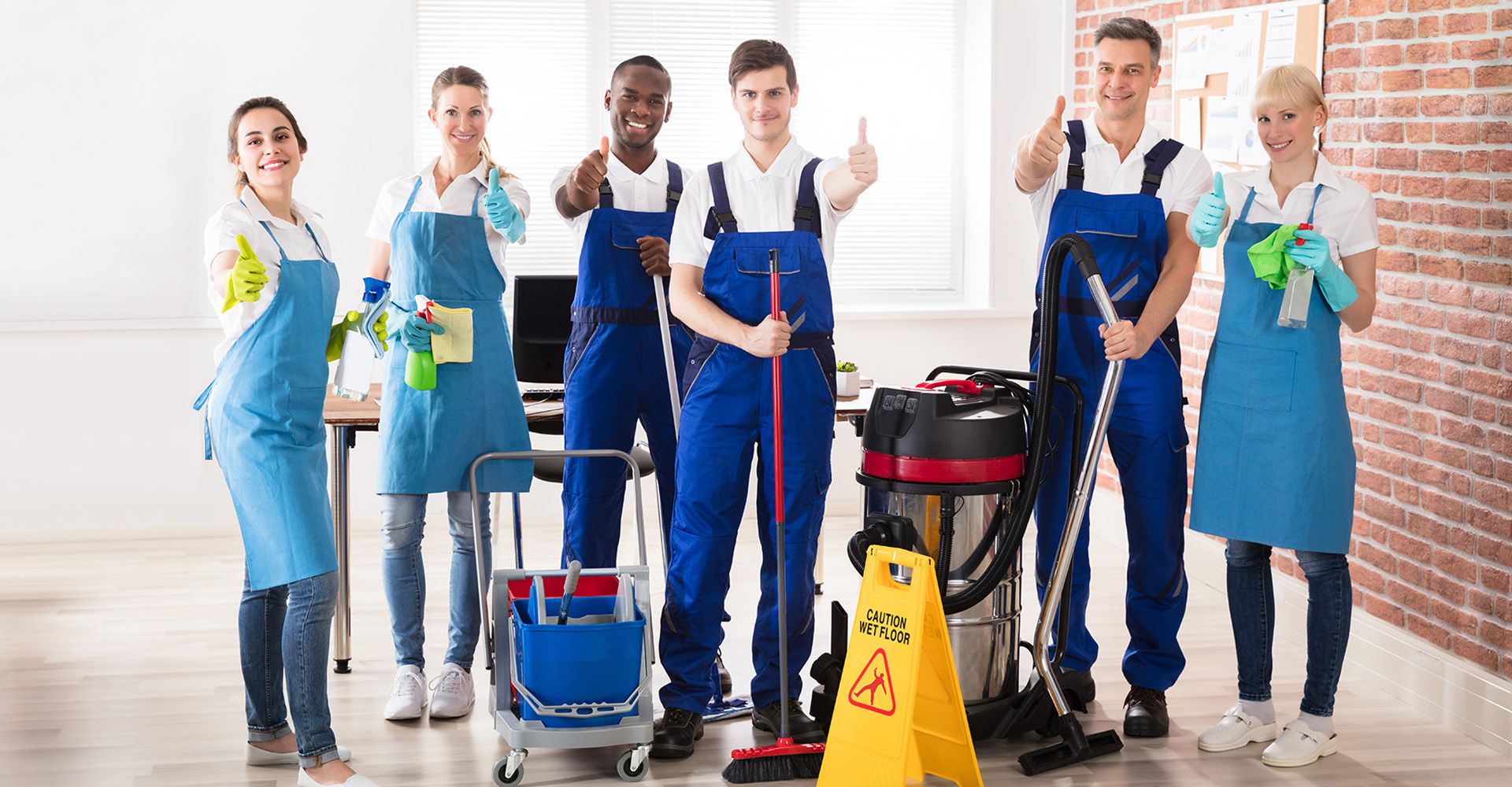 The Difference Between Commercial Cleaning Specialists and Residential Cleaners