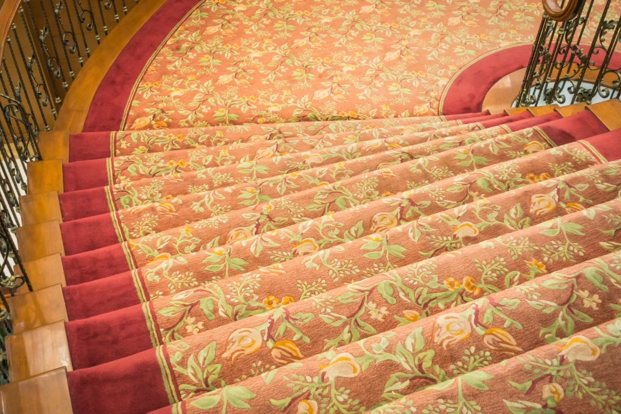 How to Clean Carpet on Stairs 6 Easy and Simple Steps